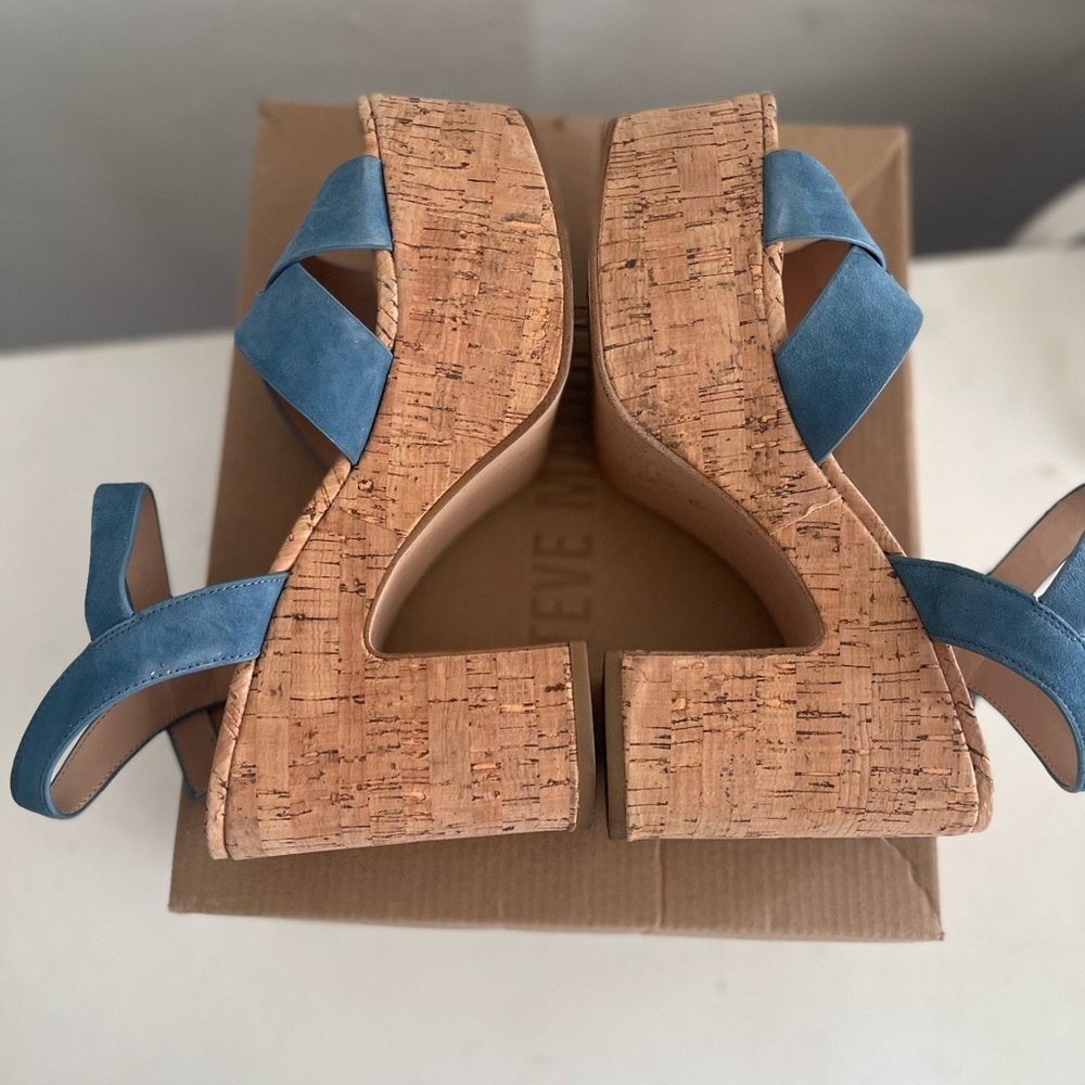 Steve Madden Brava Blue Suede Platform Heels - Picture 5 of 7